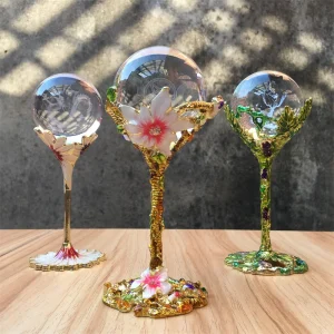Natural Crystal Sphere Holders Metal Taller Creative Hand